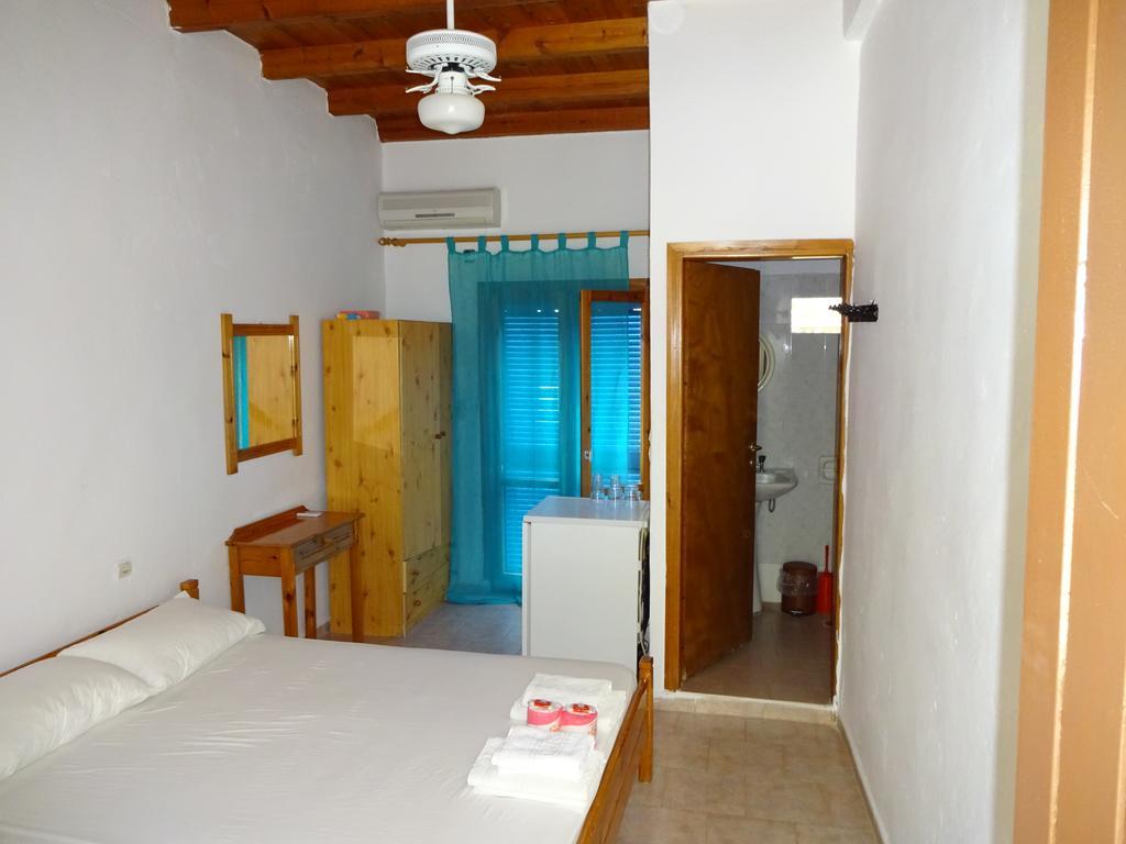 Scirocco Rooms Лутро Екстериор снимка