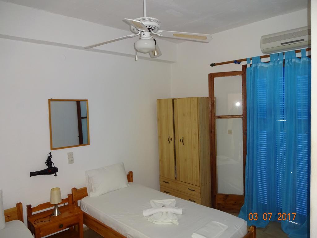 Scirocco Rooms Лутро Екстериор снимка