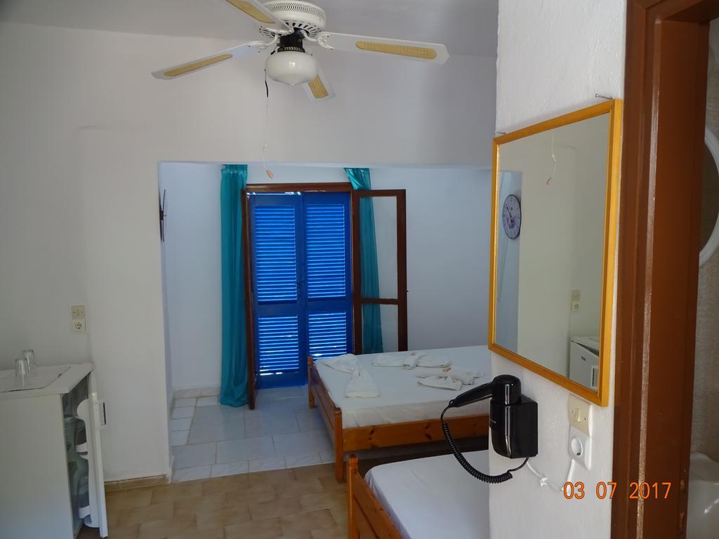 Scirocco Rooms Лутро Екстериор снимка