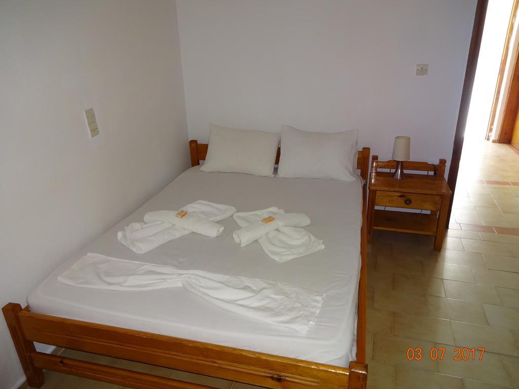 Scirocco Rooms Лутро Екстериор снимка