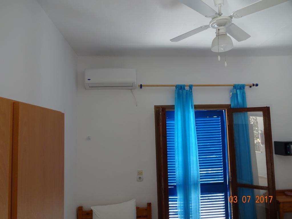 Scirocco Rooms Лутро Екстериор снимка