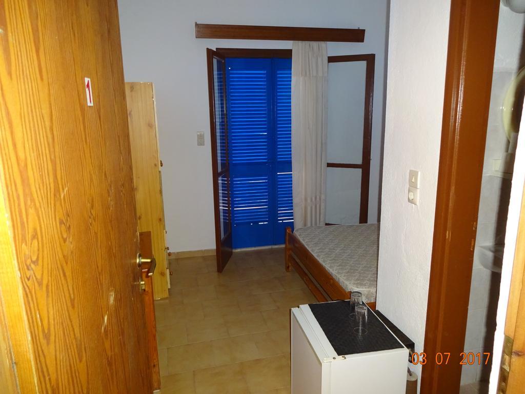 Scirocco Rooms Лутро Екстериор снимка